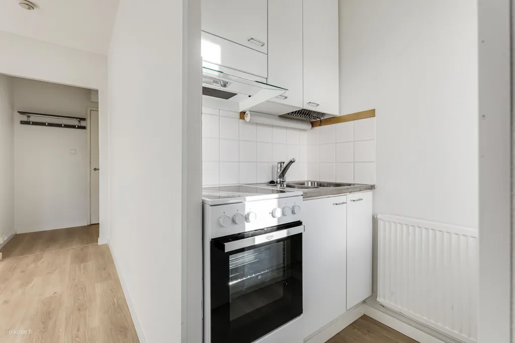Cuisine - Bright Studio Apartment in Haaga, Helsinki
