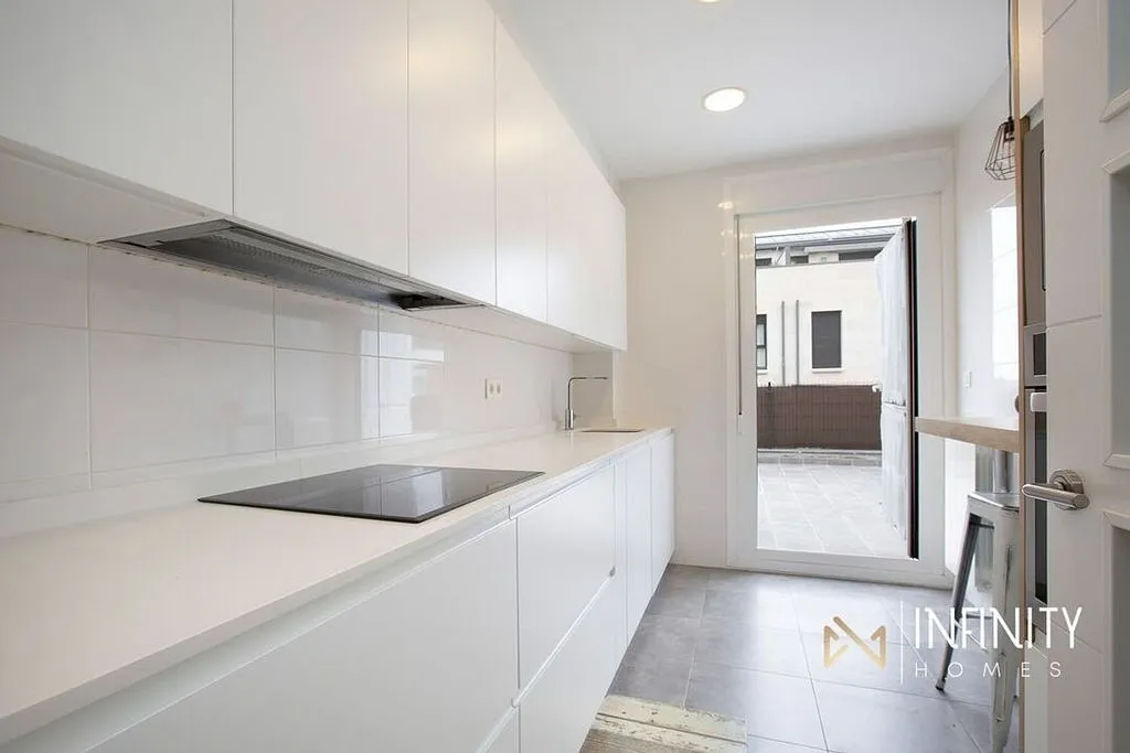 Kitchen - Duplex with Terrace in La Galea, Getxo