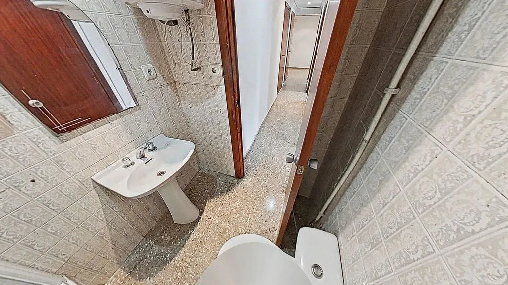 Salles de bain - Apartment with Balcony in Playa de Gandia