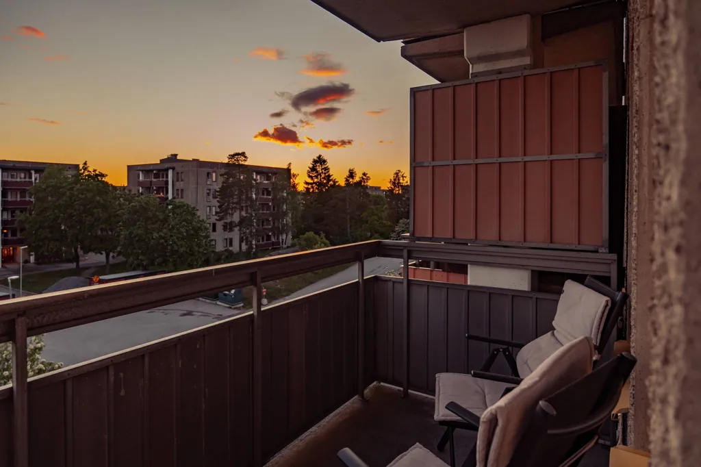 Rõdu - Renovated 1.5-Bedroom Flat with Balcony in Orminge