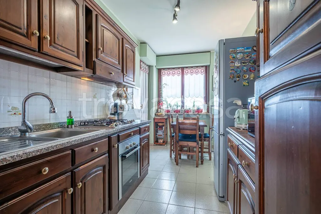 Cuisine - Quadruplex with Garden and Panoramic View in Grugliasco