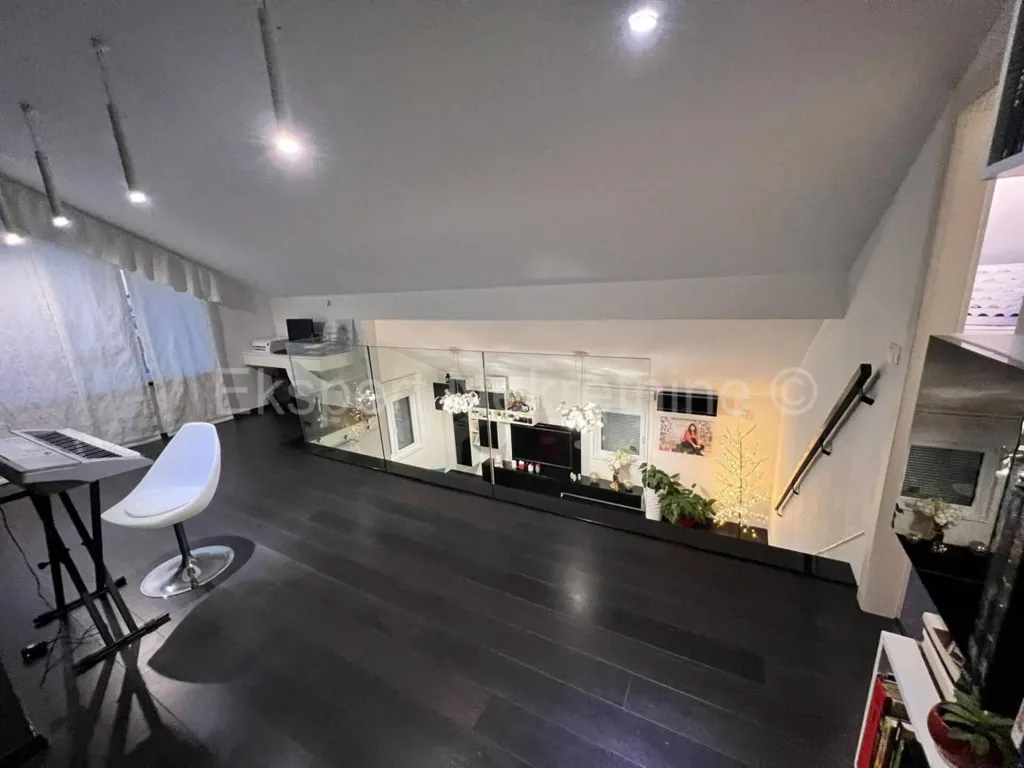 Séjour - Luxury Penthouse with Sea View in Trogir