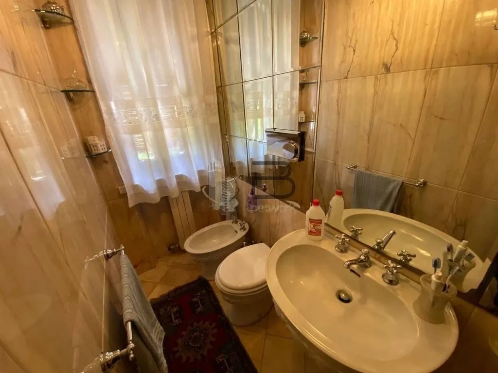 Bagni - Villa con giardino privato a Marina di Carrara