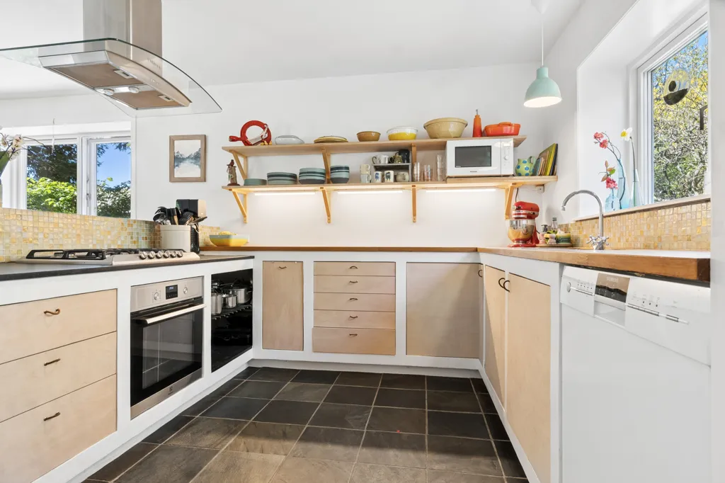Cuisine - Renovated Villa with Forest View in Birkerød