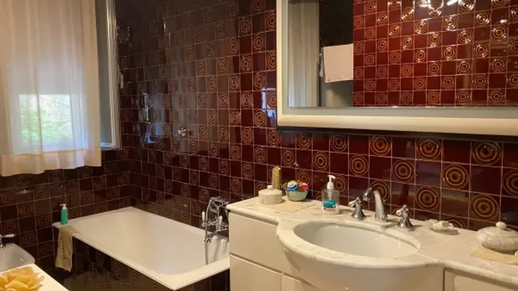 Salles de bain - Nuda Proprietà Apartment with Balcony in Ancona