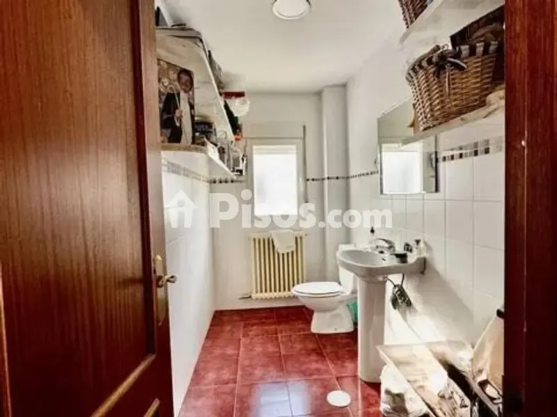 Salles de bain - Spacious Apartment with Terrace in El Torreón