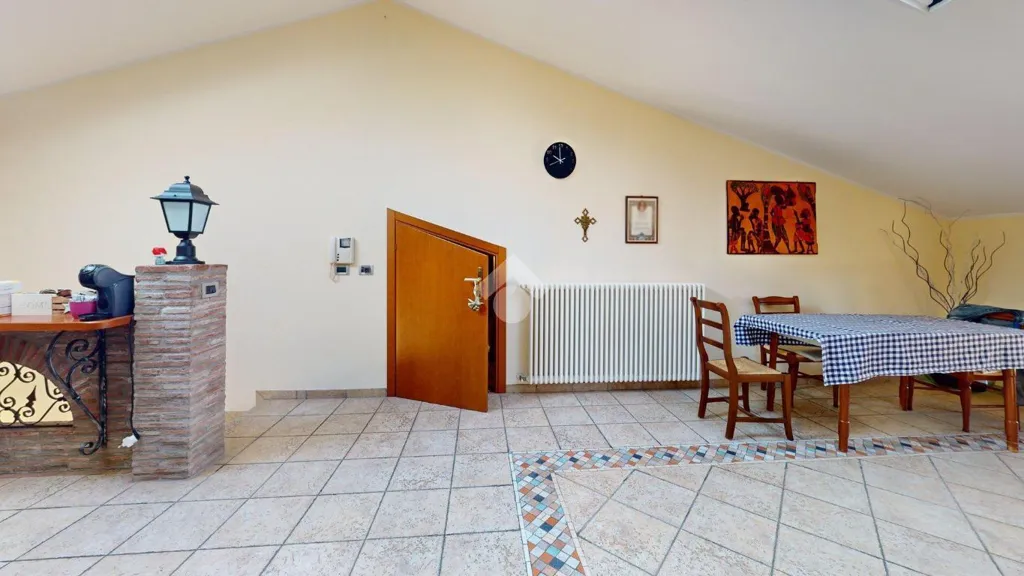 Villa with Private Garden in Cento