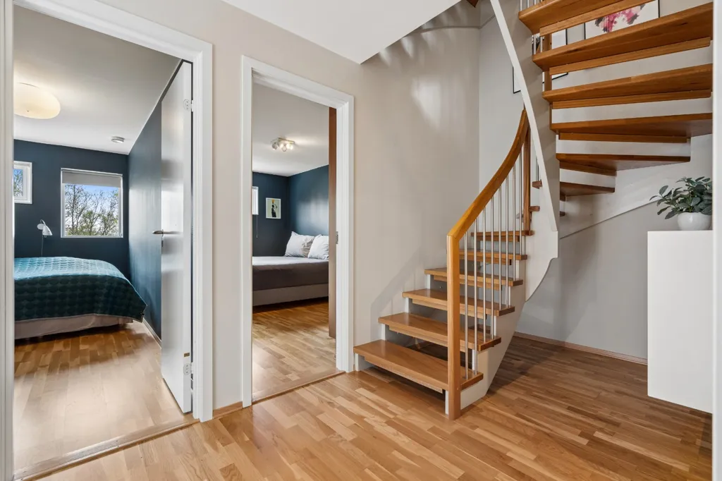 Esik - Modern Terraced House with Garage in Tromsø