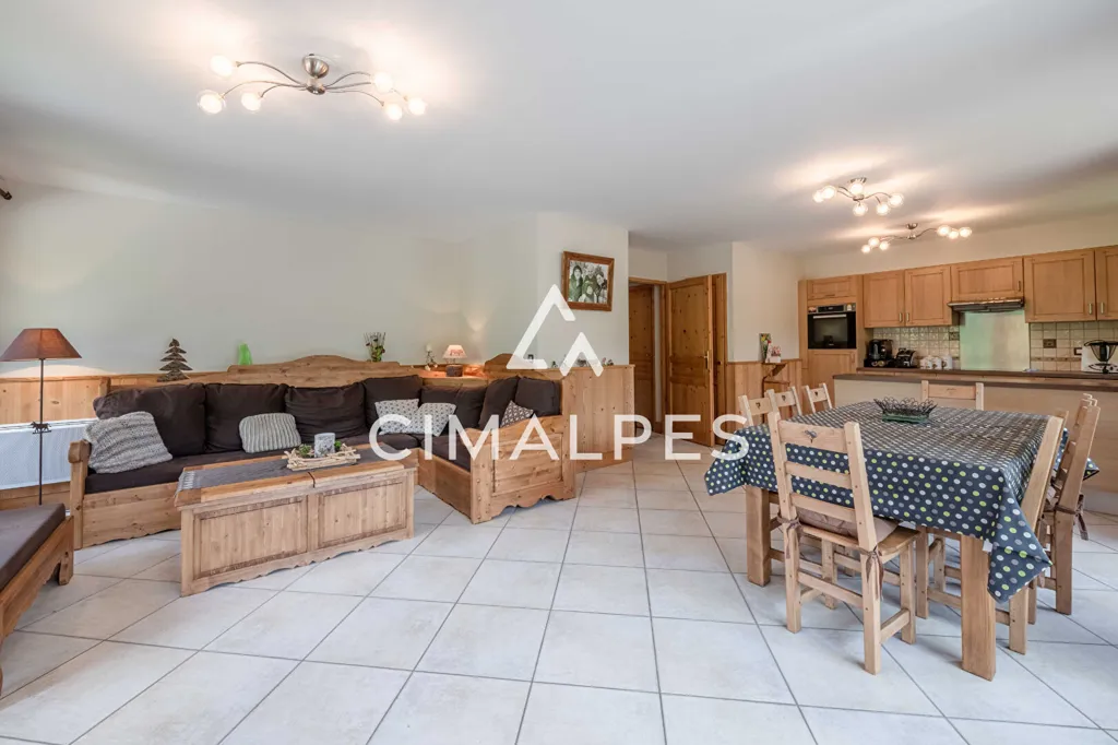 Séjour - Appartement 3 Chambres avec Vues Montagnes au Centre