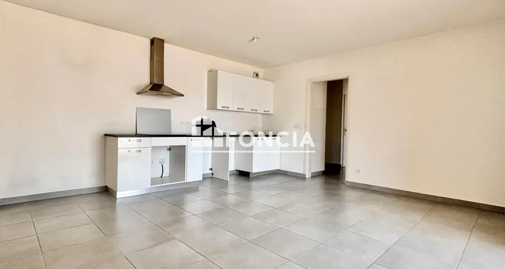 Cuisine - Appartement T3 avec Terrasse et Box dans Résidence BBC
