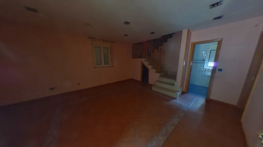 Toad - Spacious House with Garden in Huergas de Gordón