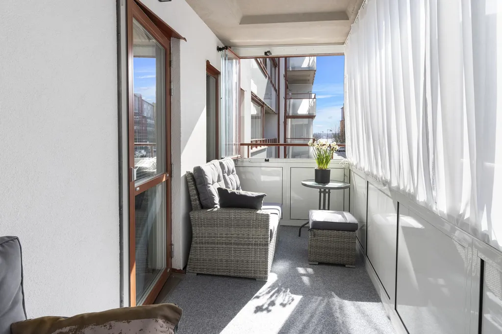 Balcone - 2nd Floor Flat with Mälaren View in Lillåudden