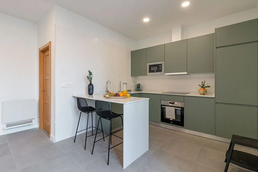 Cuisine - Furnished Flat with Balcony in Madrid