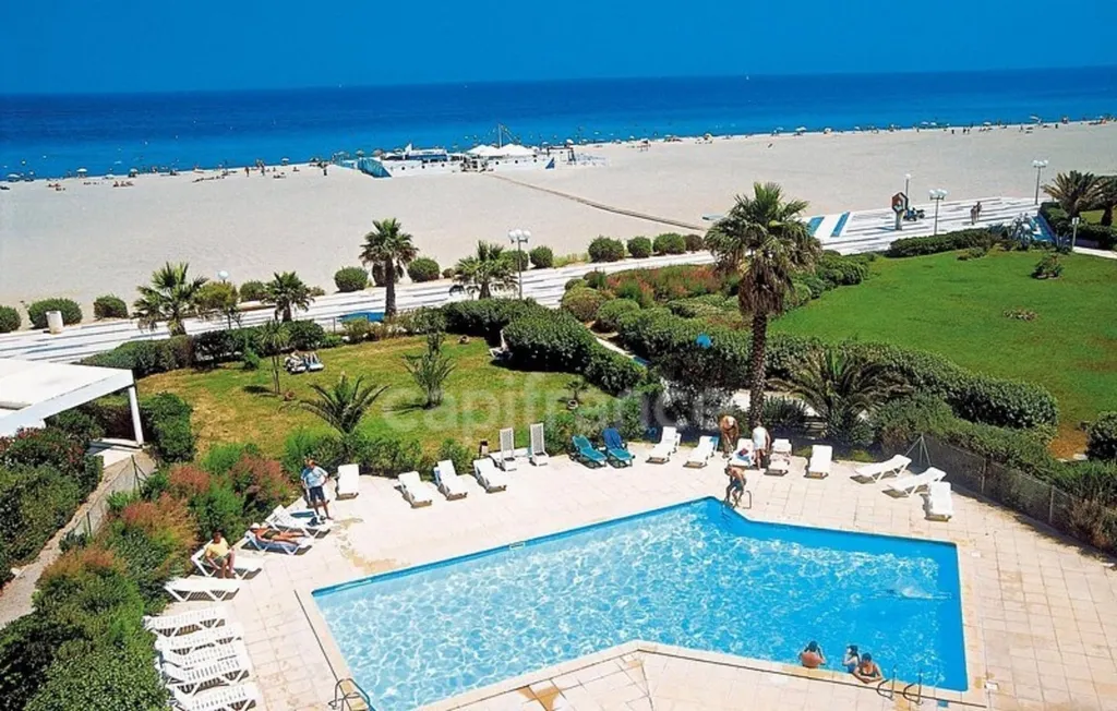 Piscina - Studio with Canigou View in Canet Plage Sud