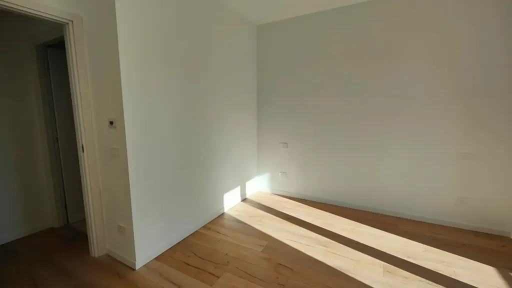 Pièces - Modern Bilocale with Terrace in Florence