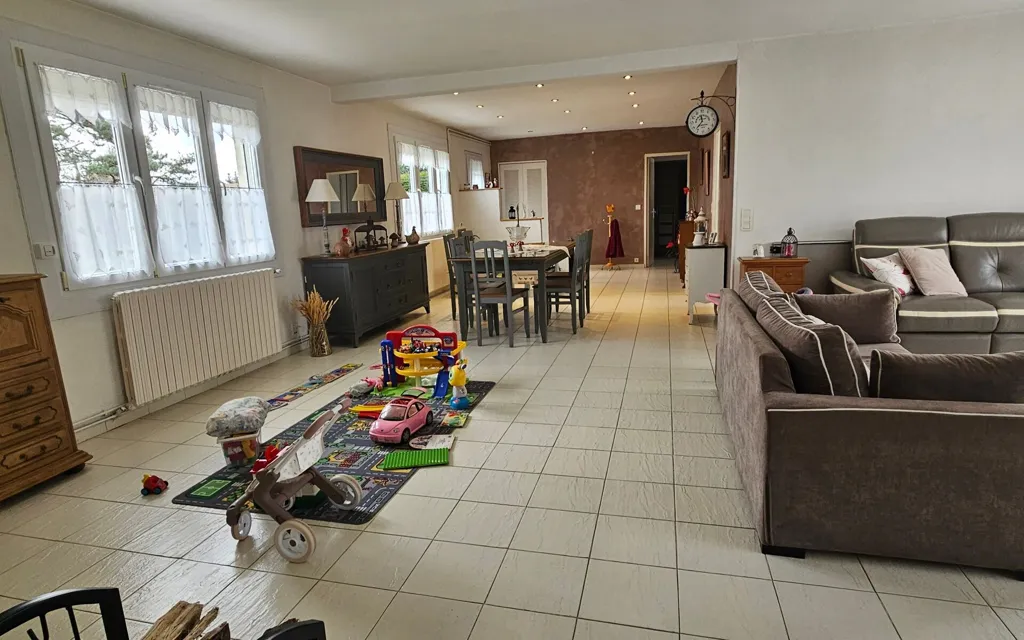 Séjour - Pavillon de Plain-Pied avec Terrasse à Laon