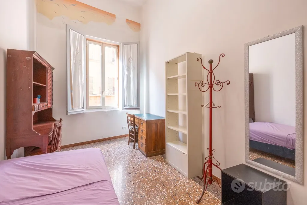 Chambres - Historic Apartment with High Ceilings in Bologna