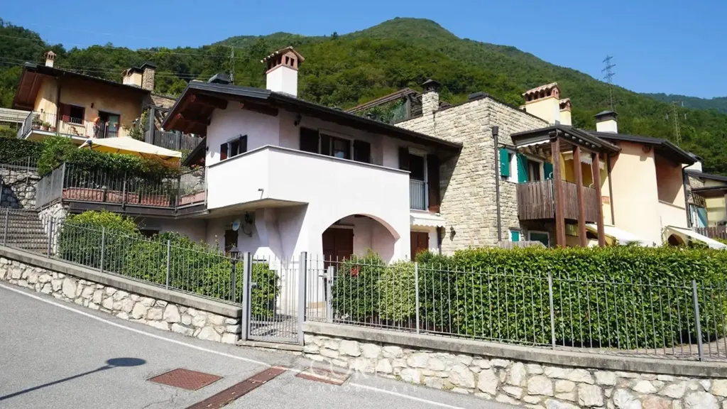 Extérieur - Quadrilocale with Pool in Ranzanico