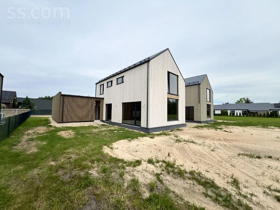 Extérieur - Scandinavian Style Duplex House in Mārupe
