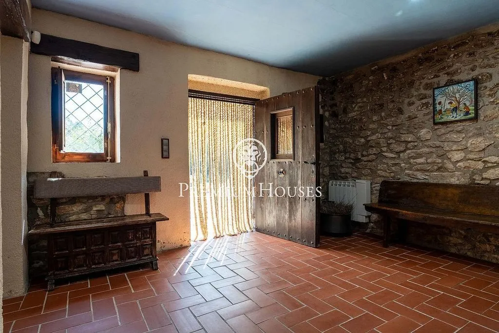 Pesuköök - Luxury Farmhouse with Pool near Catllar