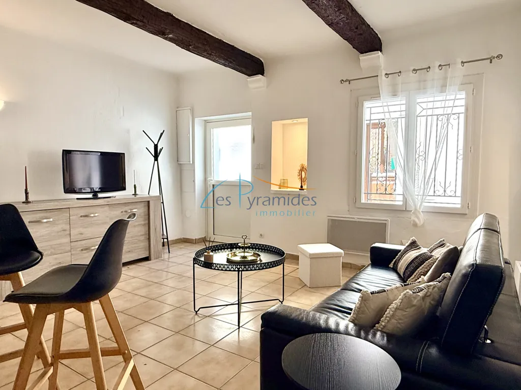 Soggiorno - Charming Townhouse with Stone Vault in Lunel Centre