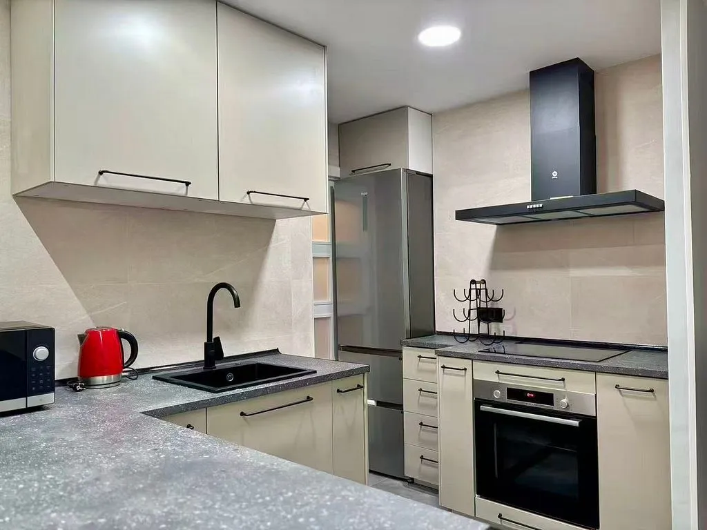 Köök - Ample Apartment with Balcony in Eixample