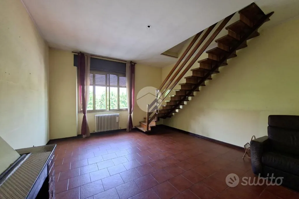 Pièces - Villa Apartment with Balcony in Sedriano