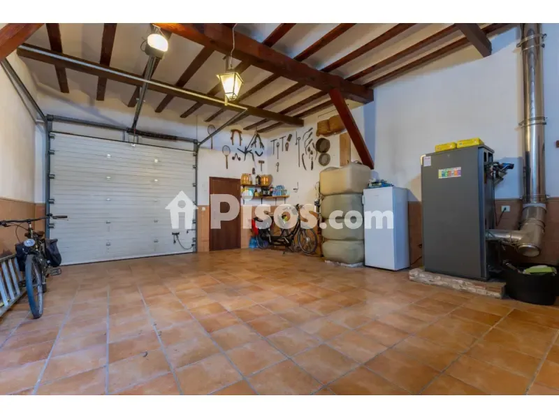 Garage - Restored Rustic House with Garden in Carcaixent
