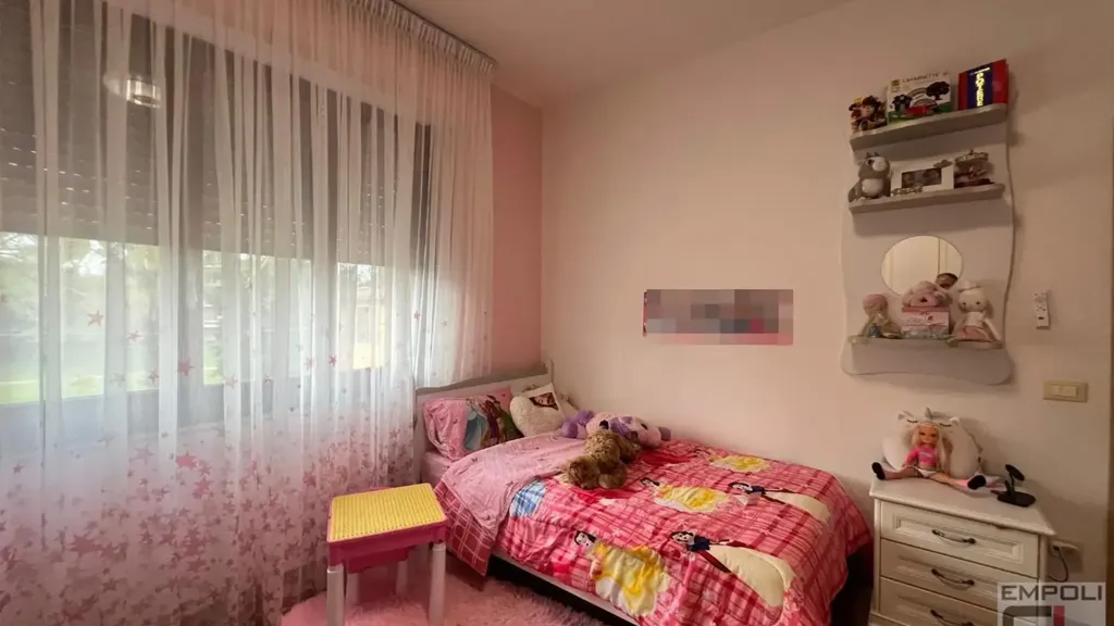 Magamistoad - Rearranged Apartment with Balcony in Empoli