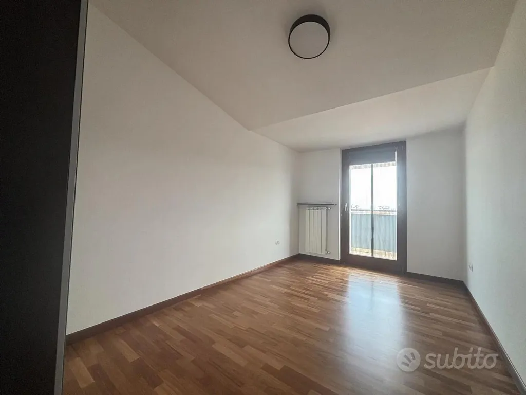 Rooms - Attico with Panoramic View in Montesilvano