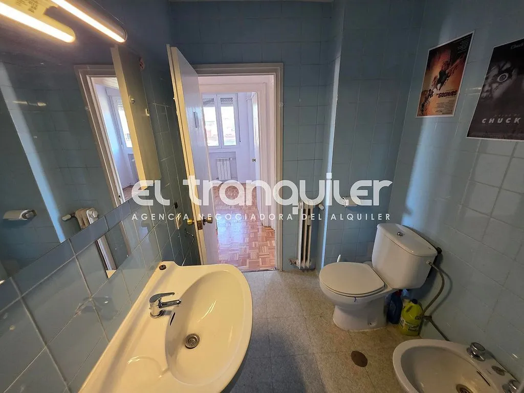 Salles de bain - Apartment with Terrace in De Teruel Street