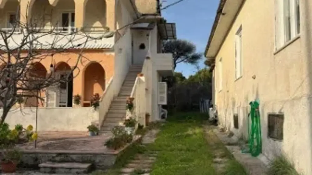 Extérieur - Divisible Villa with Sea Access in Mondragone