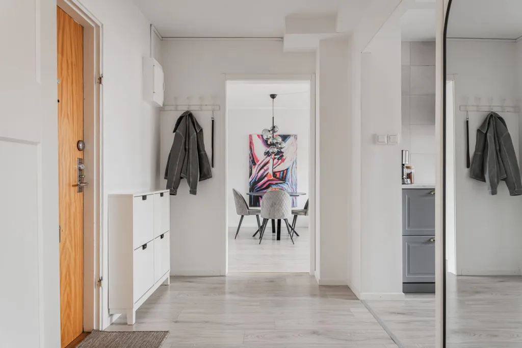 Entrée - Modernised Flat with Central Location in Luleå