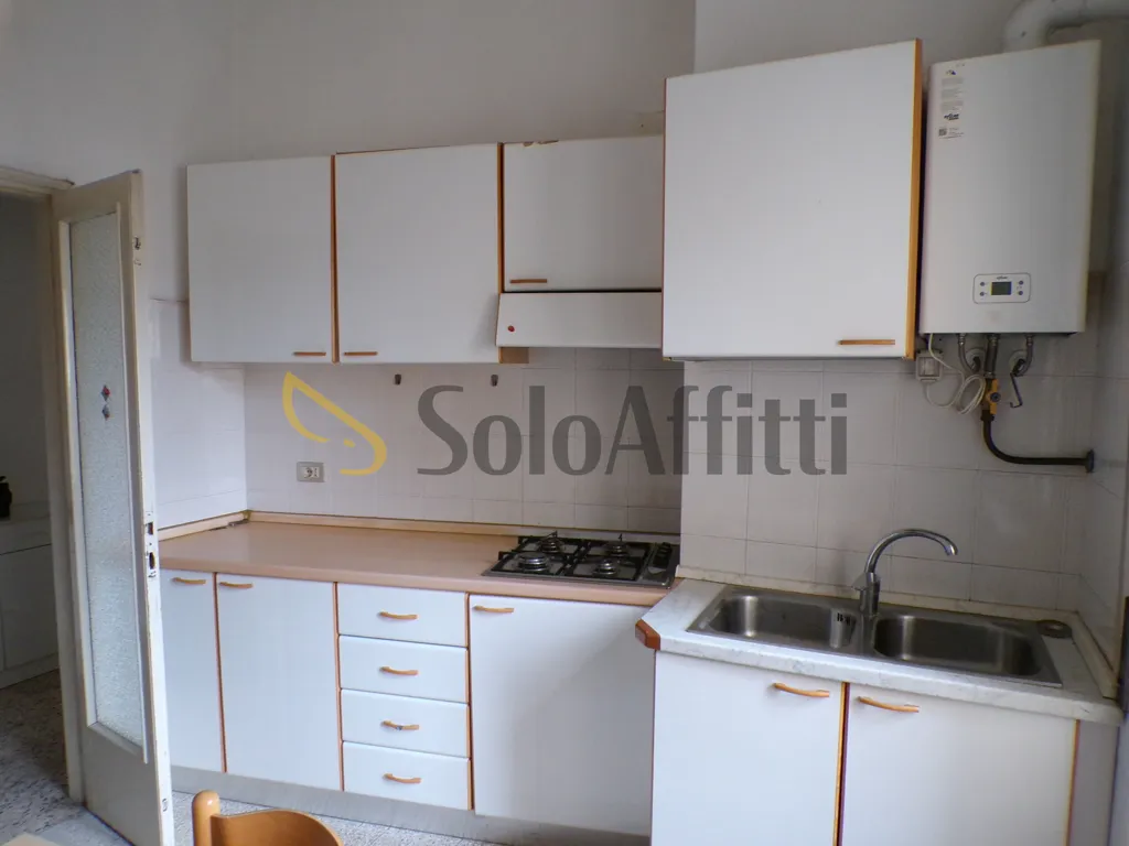 Cuisine - Two-Bedroom Flat in Pavia's Historic Centre