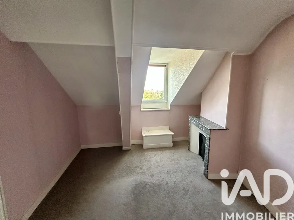 Rooms - Building with Garden and Parking in Pau