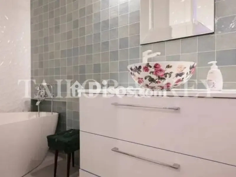 Salles de bain - Flat with Balcony in Lavapiés-Embajadores