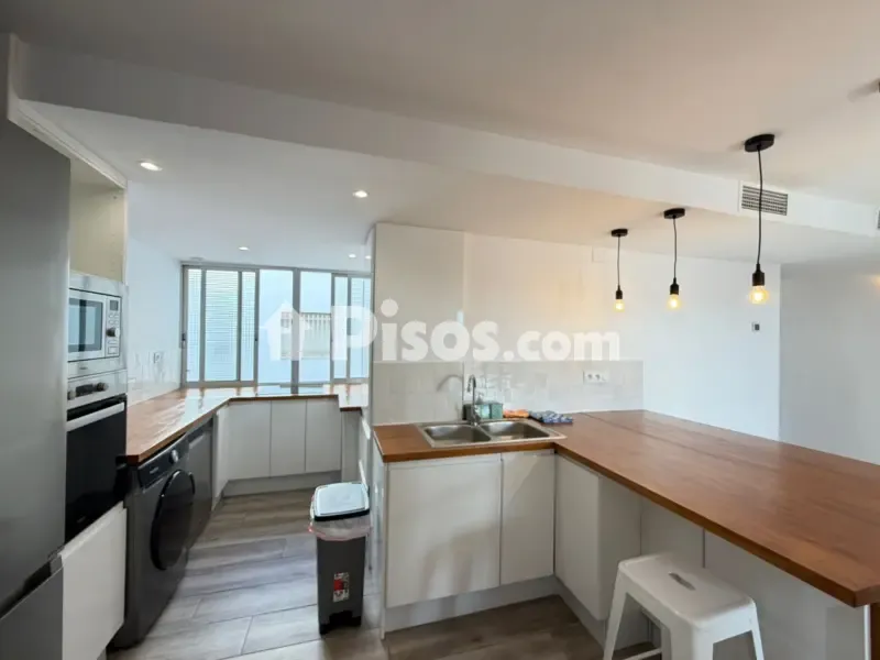 Cucina - Reformed Apartment with Balcony in La Bosca