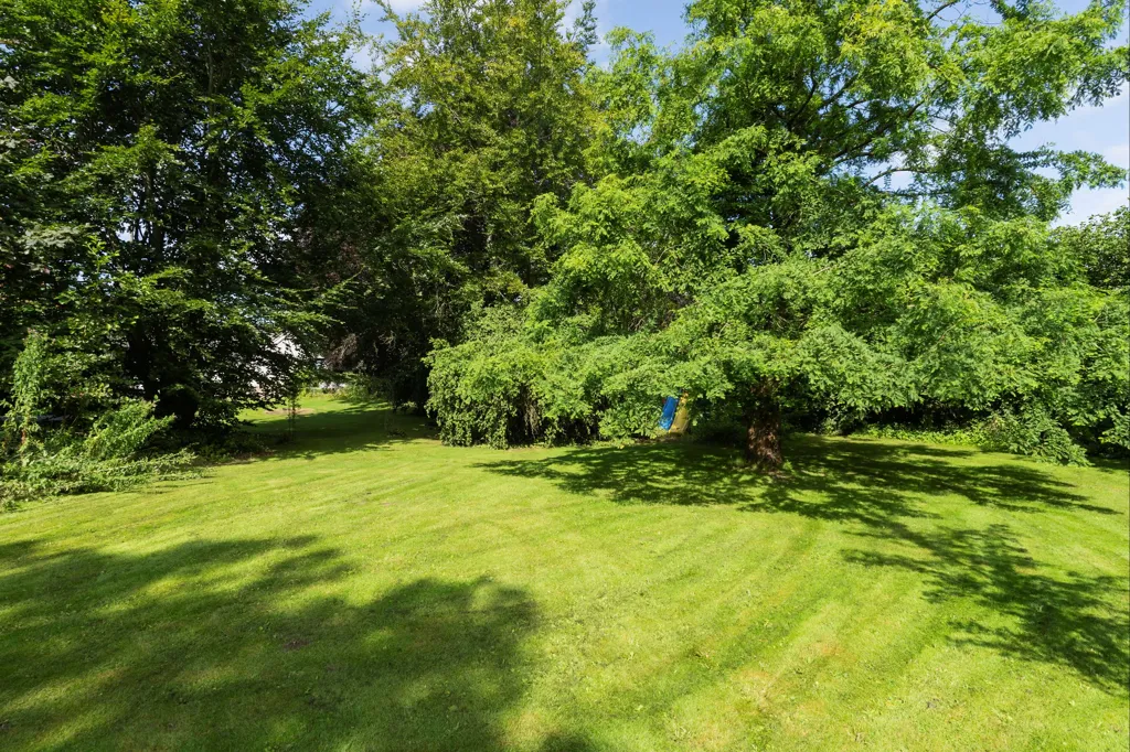 Jardin - Maison 5 pièces à Kværndrup