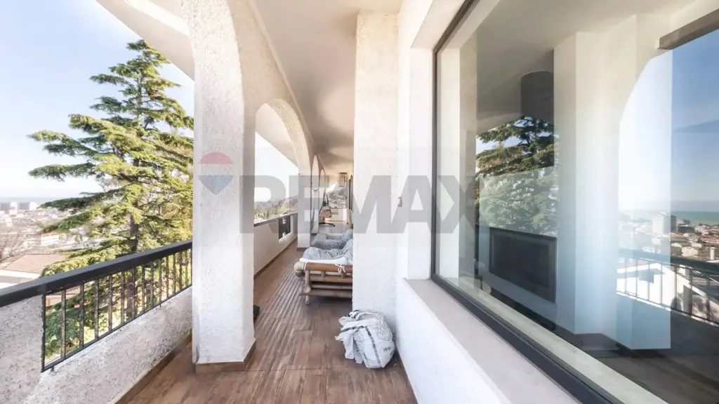 Balcon - Panoramic Apartment with Sea View in Montesilvano
