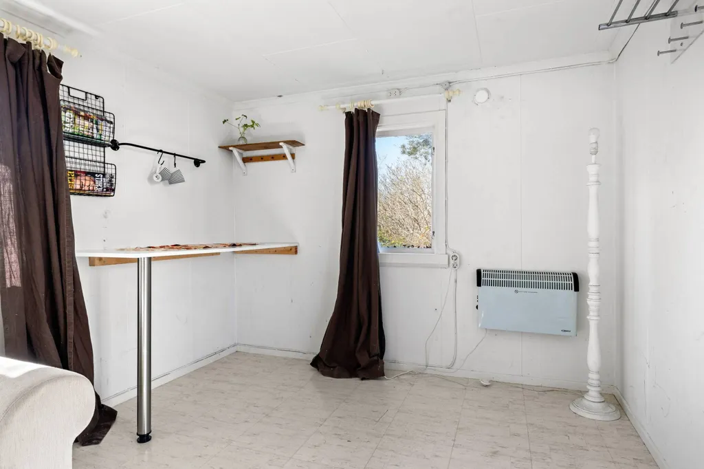 other_room