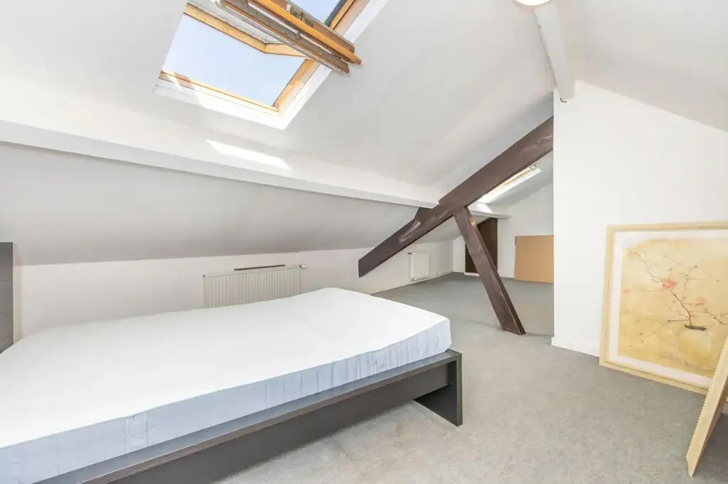 Maison 7 pièces à Waterloo