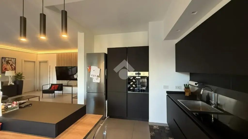 Cucina - Rear-Facing Apartment with Terraces in Malgrate