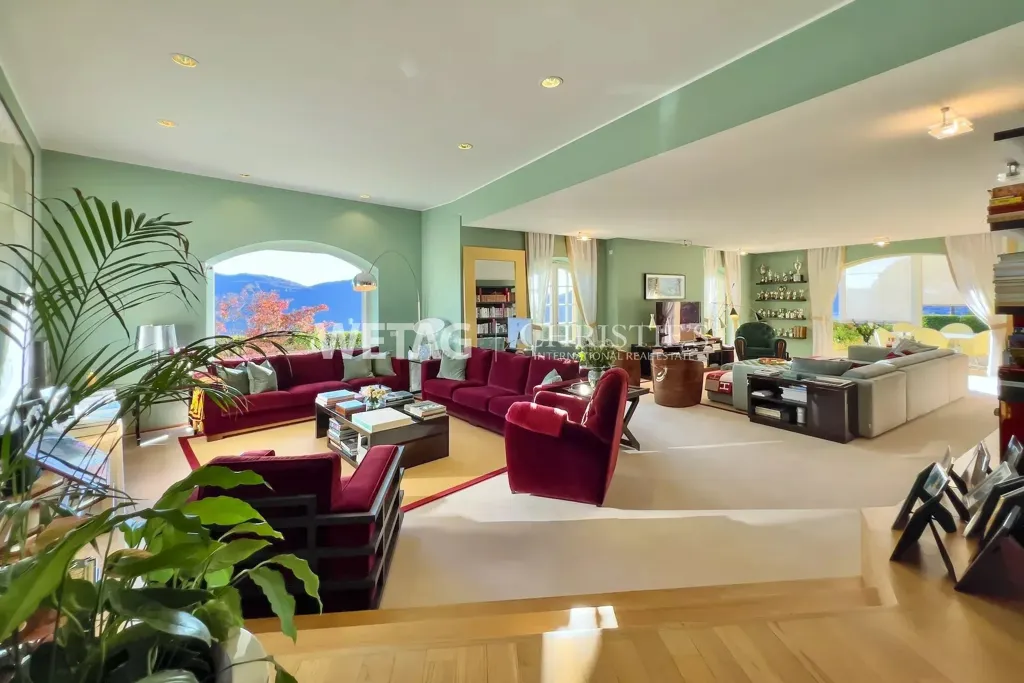 Séjour - Villa with Lake & Mountain Views in Mendrisio