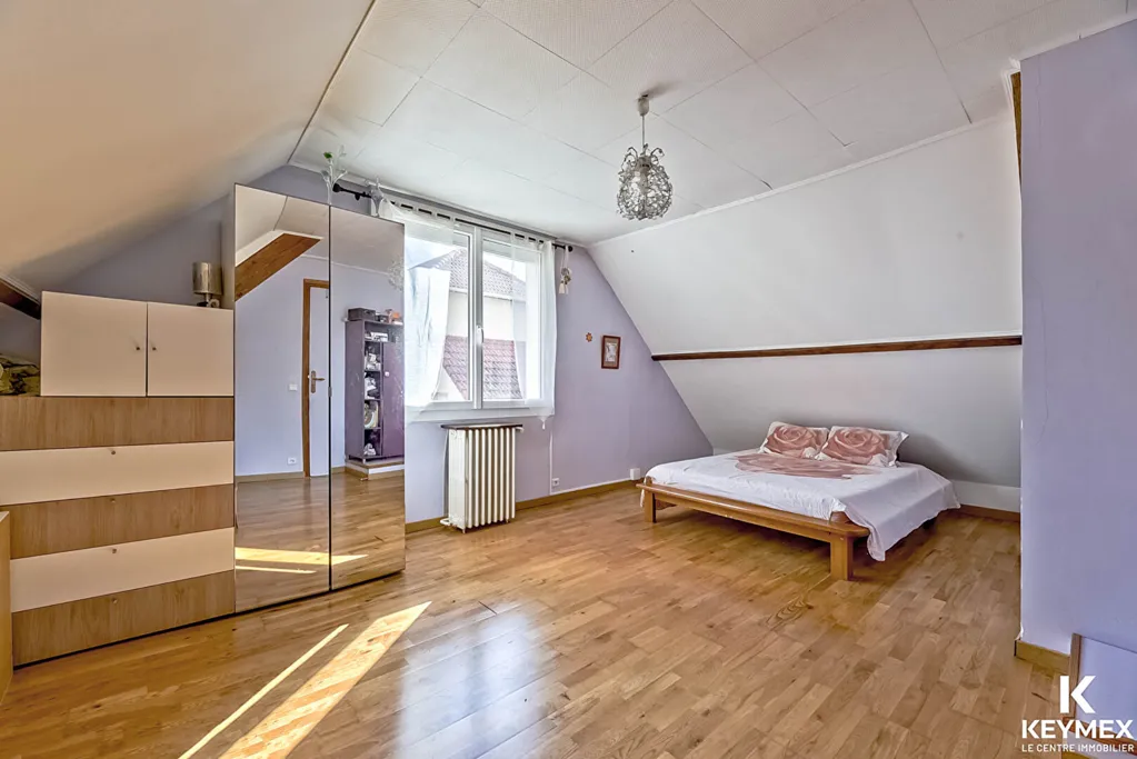 Magamistoad - House with Garden in Central Argenteuil