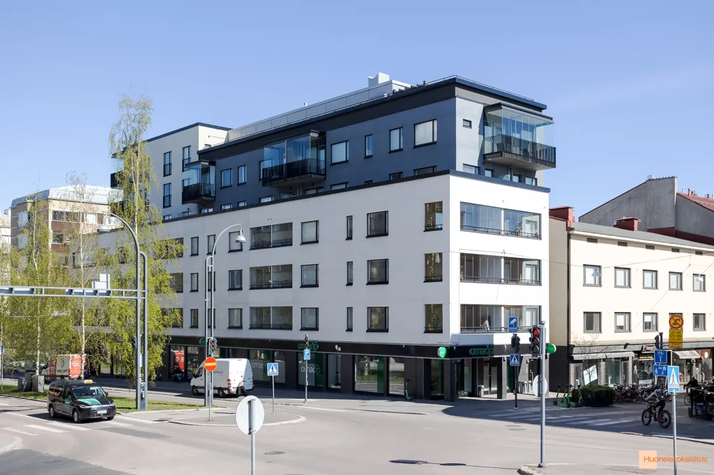 Välivaade - Modern Flat with Balcony in Jyväskylä