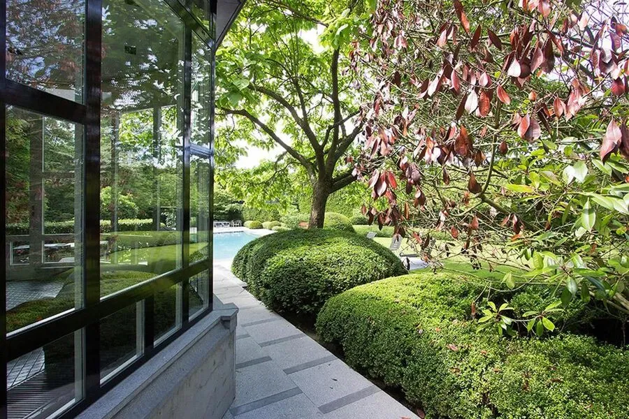 Jardin - Villa Rénovée avec Piscine à Rhode-Saint-Genèse