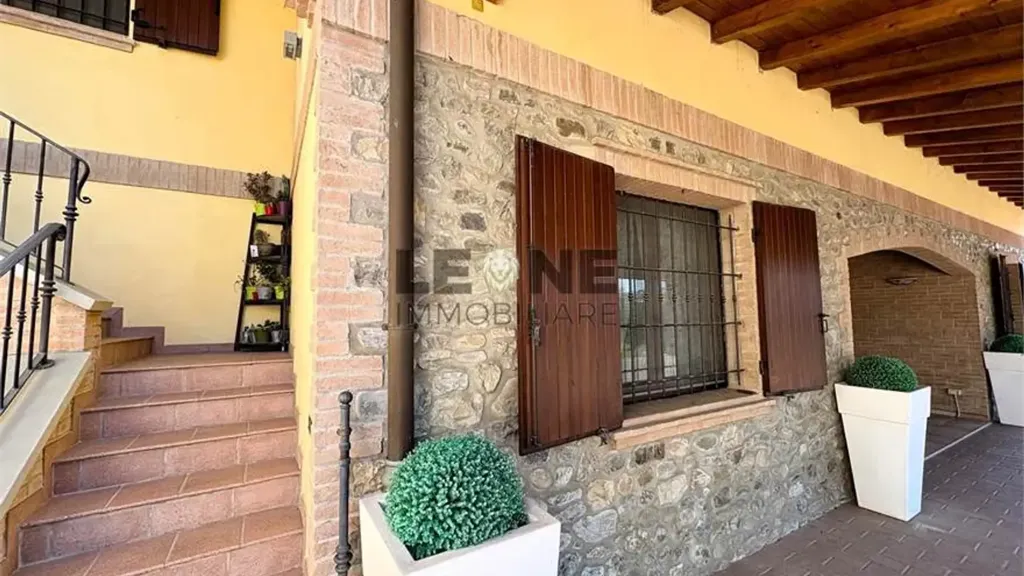 Terrass - Trifamily Villa with Private Park in Vignola