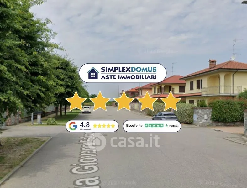 Välivaade - Villa with Balcony and Terrace in Stroppiana