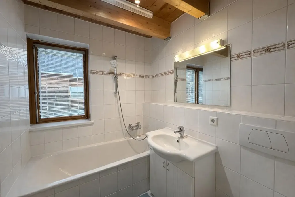 Salles de bain - Terraced House with Large Terrace in Telfs