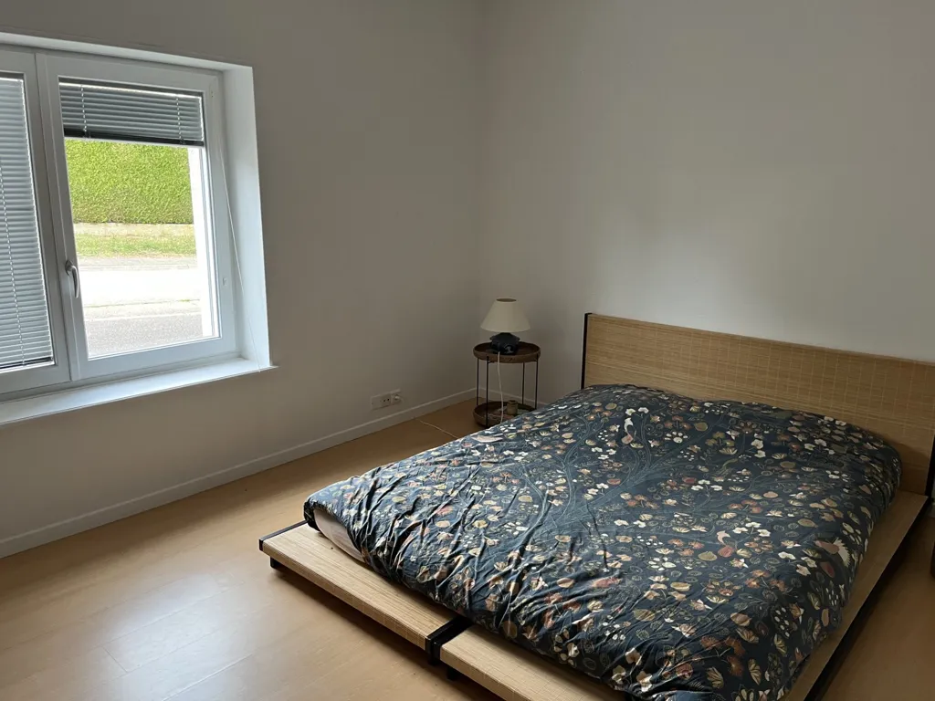 Chambres - Maison Individuelle avec Piscine en Dernière Position
